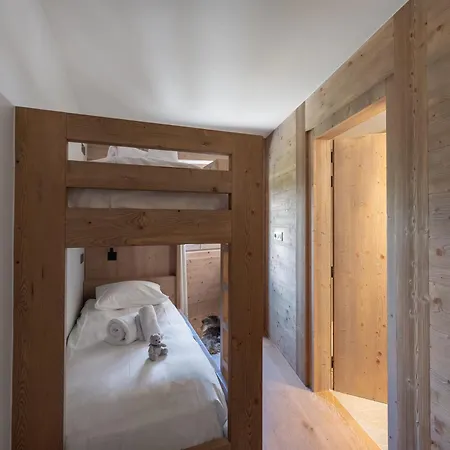 4 Avec Balcon, Proche Des Pistes, Village - Fr-1-562-80 Courchevel