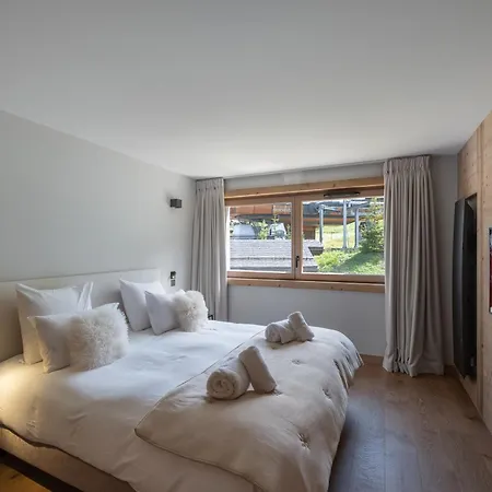 4 Avec Balcon, Proche Des Pistes, Village - Fr-1-562-80 Courchevel